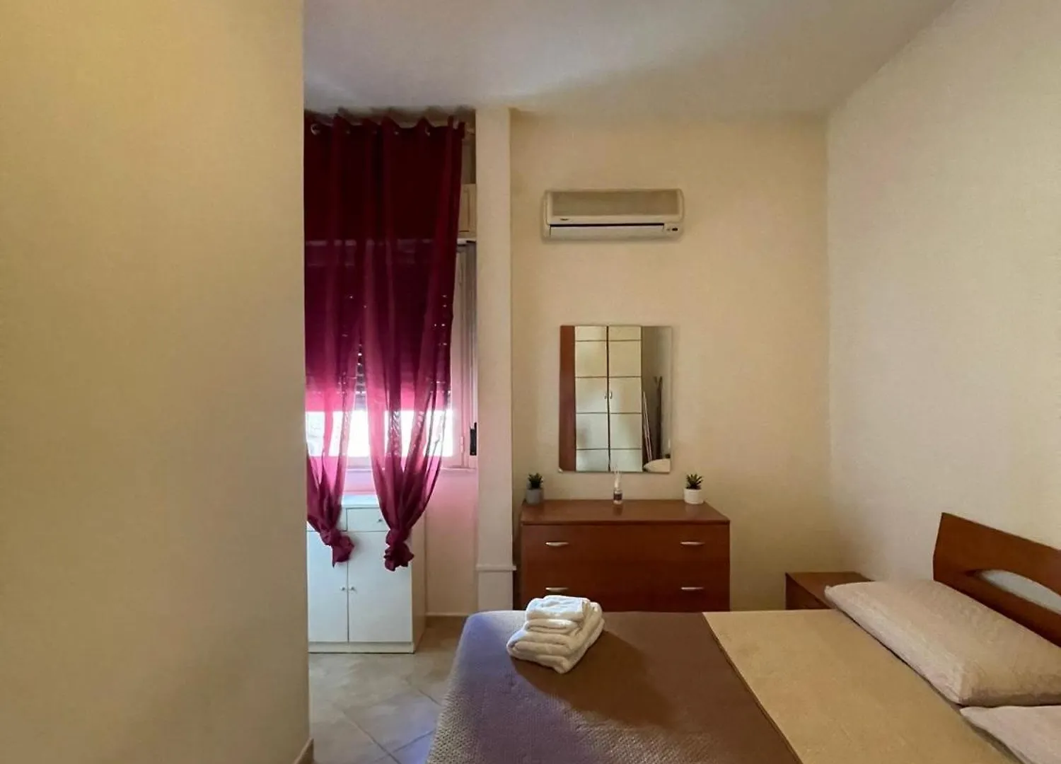 Politeama House - Appartamento In Pieno Centro Citta Palermo